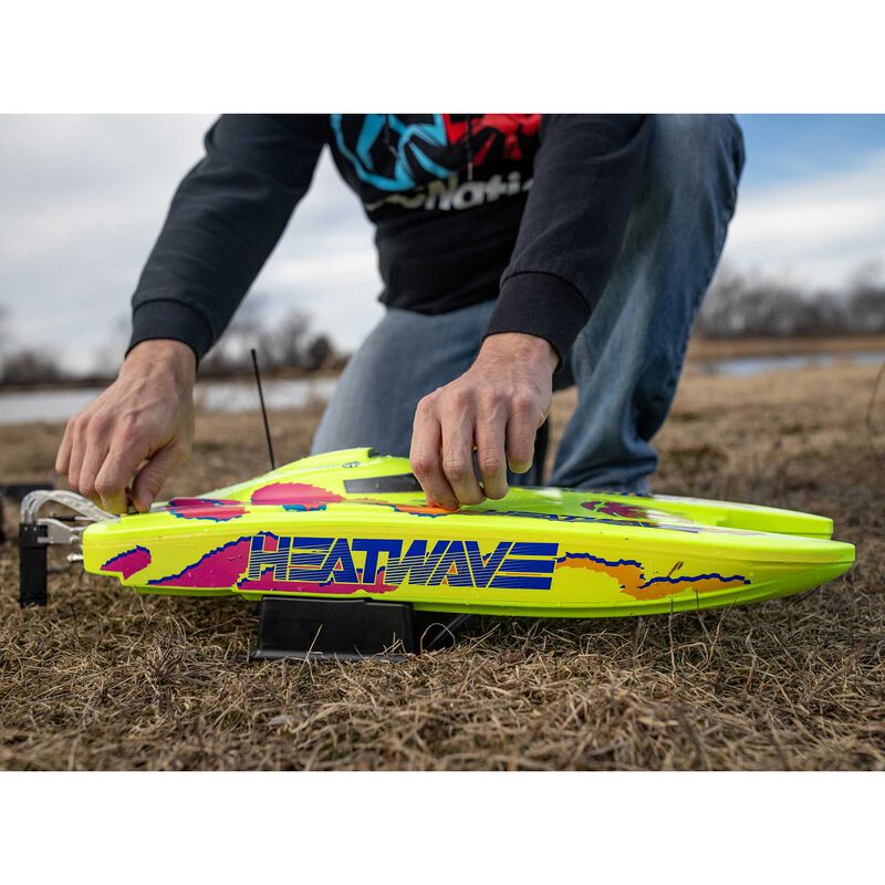 Blackjack 24" V2 Catamaran Brushless: RTR, Heat Wave Visual 4