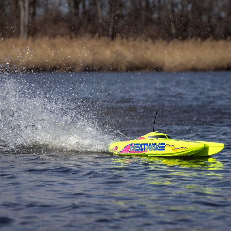 Blackjack 24" V2 Catamaran Brushless: RTR, Heat Wave Visual 7